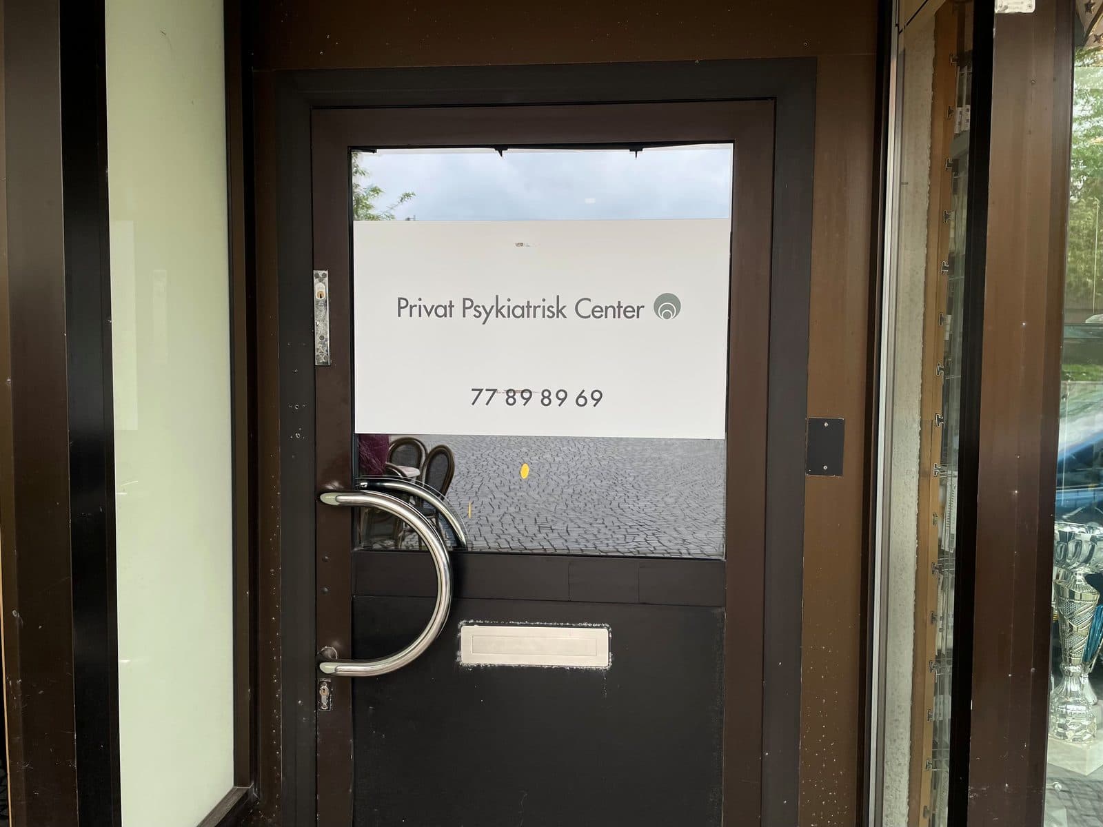 Indgangsparti til Privat Psykiatrisk Center Silkeborg på Torvet